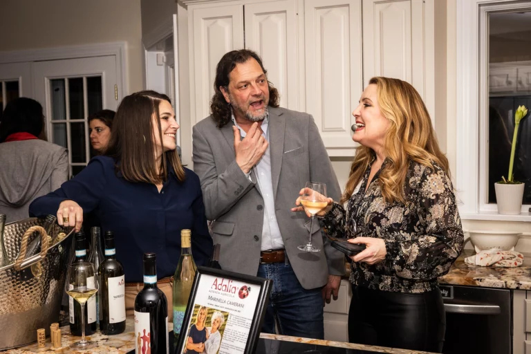 People talking at the Chief Networking Evening